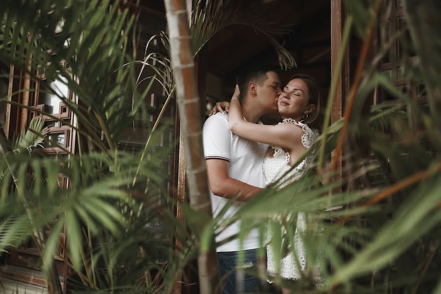 Fotógrafo de bodas Dmitriy Peteshin (dpeteshin). Foto del 16 de julio 2019