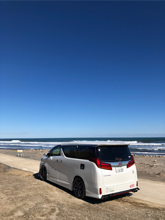 アルファードのごじゃっぺ号・鹿島臨海工業地帯・せいちゃん食堂に関するカスタム事例の投稿画像1枚目