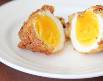 Bacon fried eggs (baconfied)