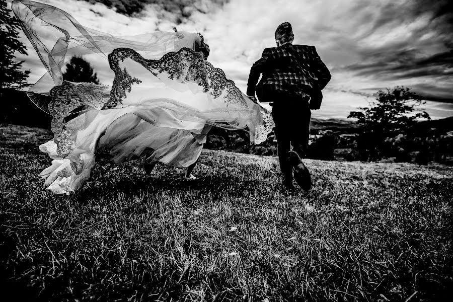 Wedding photographer Catalin Gogan (gogancatalin). Photo of 3 May 2020