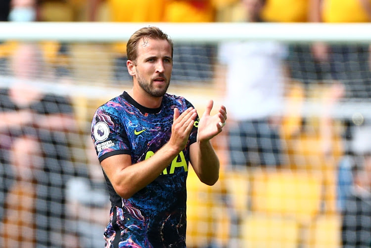 Tottenham Hotspur's Harry Kane applauds fans after the match against Wolverhampton Wanderers at Molineux Stadium in Wolverhampton, Britain, August 22 2021. Picture: REUTERS/HANNAH MCKAY