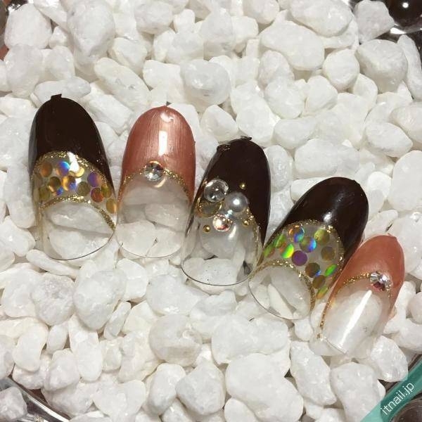 大人のダブルフレンチネイルのやり方 タイプ別デザイン画像集 Trill トリル