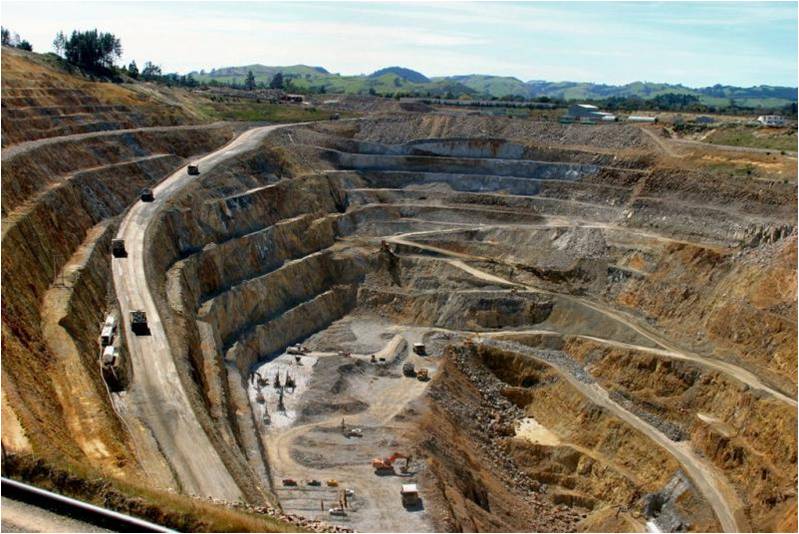 Mining Engineering Basic Surface Mining