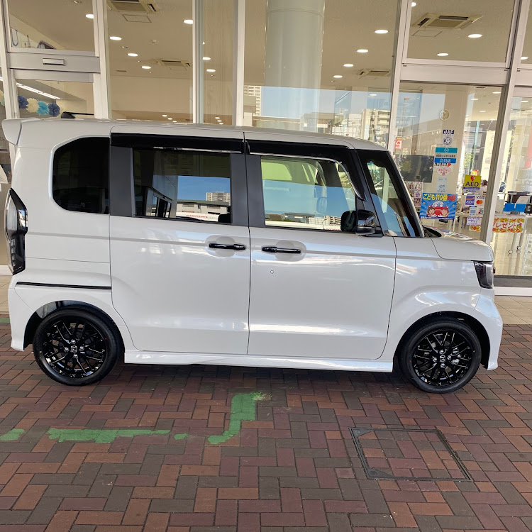 Nボックスカスタムの納車されました・秋の全国交通安全運動に関するカスタム事例の投稿画像2枚目