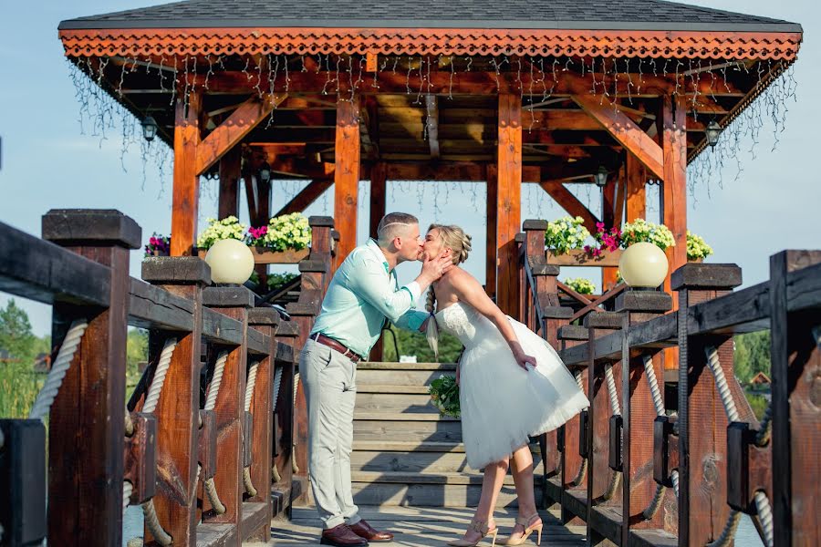 Fotógrafo de casamento Yuliya Trofimova (trofimovafoto). Foto de 15 de agosto 2023