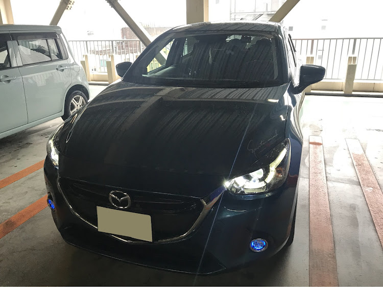 デミオのDJデミオ・立体駐車場盛れてる？・平成最後の日・これからも宜しくお願い致します・レッドメモリーに関するカスタム事例の投稿画像1枚目