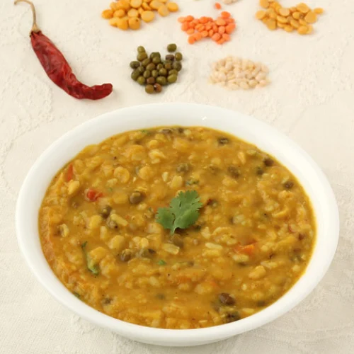 Panchmukhi Dal (Mixed Dal)