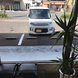 スペーシアカスタム MK32S