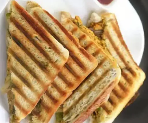 Grilled Paneer Sandwich [2 Pieces]