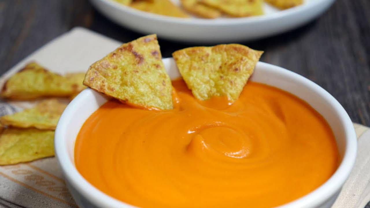 10 Best Nacho Cheese Dip With Sour Cream Recipes Yummly