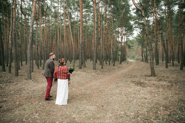 Fotógrafo de casamento Vladislav Spagar (vladspagar). Foto de 30 de março 2016