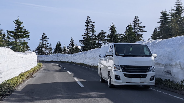 NV350キャラバンの雪の回廊・日本国道最高地点に関するカスタム事例の投稿画像3枚目