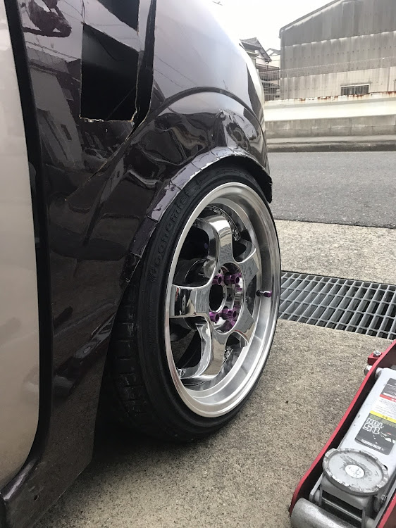 タントのフェンダー加工に関するカスタム事例の投稿画像2枚目