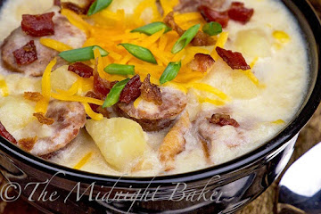 Slow Cooker Potato &amp; Corn Chowder