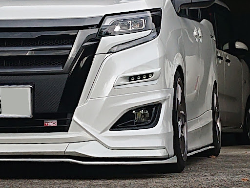 ノア Zrr80gの給油あるある タイヤ 裏組 値上がりする前にに関するカスタム メンテナンスの投稿画像 車のカスタム情報はcartune