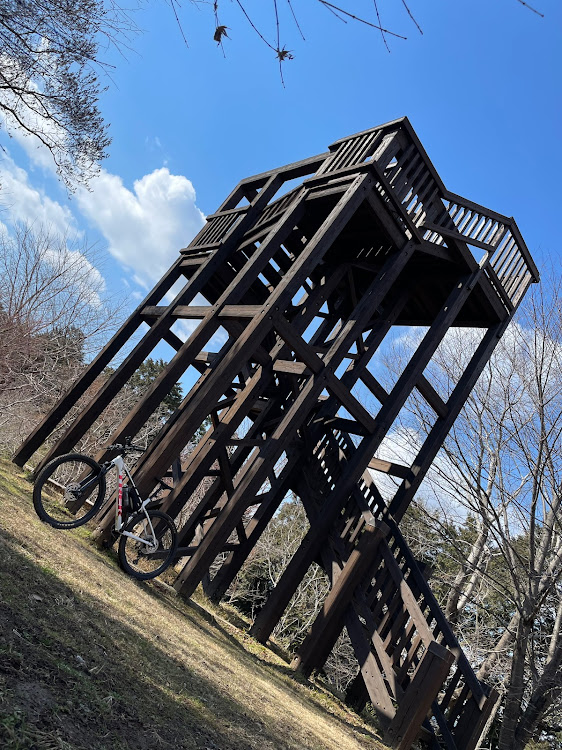 ハイエースバンのいつもいいね＆コメントありがとうございます・まだまだ寒い・山遊び・雪景色と愛車に関するカスタム事例の投稿画像4枚目