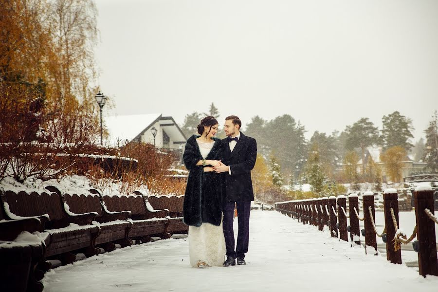 Fotógrafo de bodas Ekaterina Shevcova (kravkatya). Foto del 23 de diciembre 2016