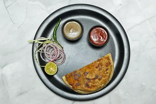 2 Chicken Keema Paratha