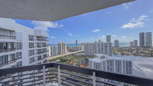 Appartement avec piscine 4