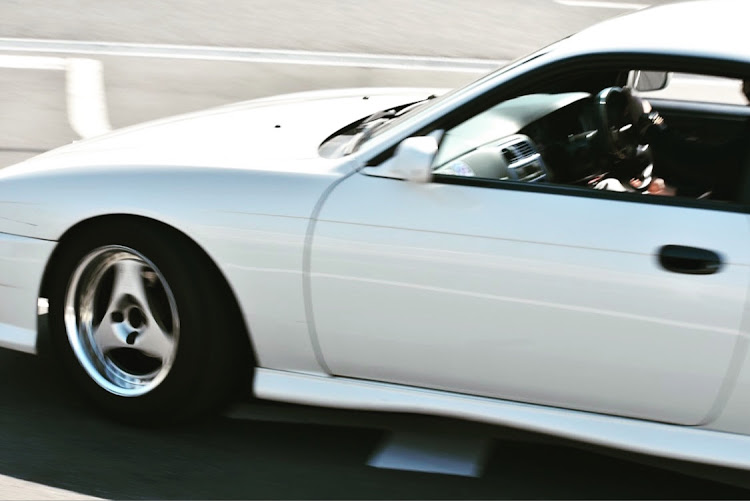 シルビアのフロントフェンダーで魅せろ！・2月もよろしくお願いします・ADVAN Racing・oni・日産の日に関するカスタム事例の投稿画像1枚目