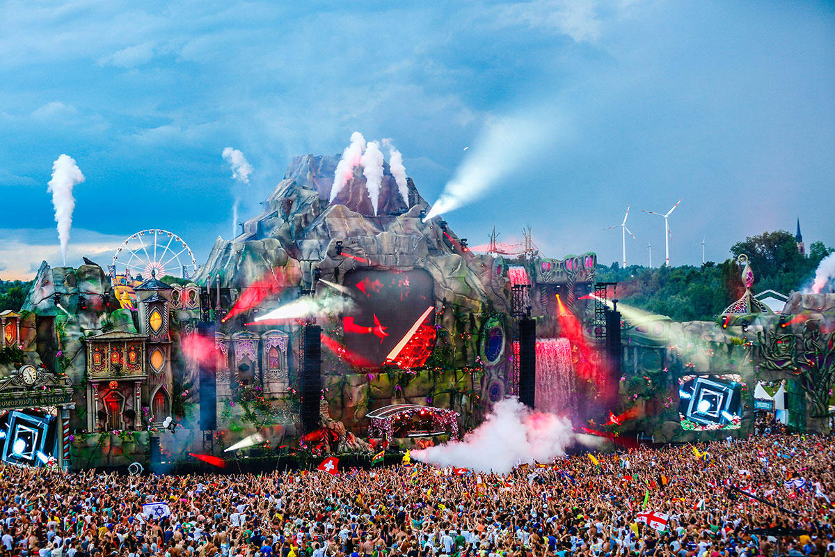 Tomorrowland main stage 2013