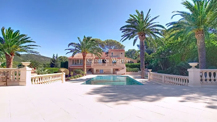 Villa à vendre, Saint-raphael (83)