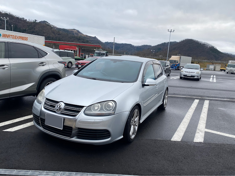 ゴルフ R32の納車引き取り・DSG・余裕の3.2リッターに関するカスタム事例の投稿画像1枚目