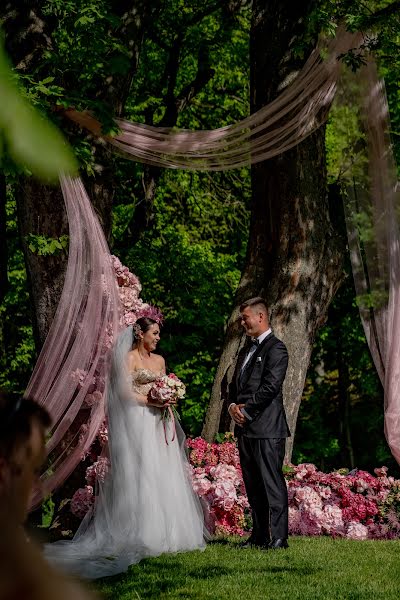 Fotografo di matrimoni Anna Miśtak (blackbearsfilms). Foto del 29 maggio 2022