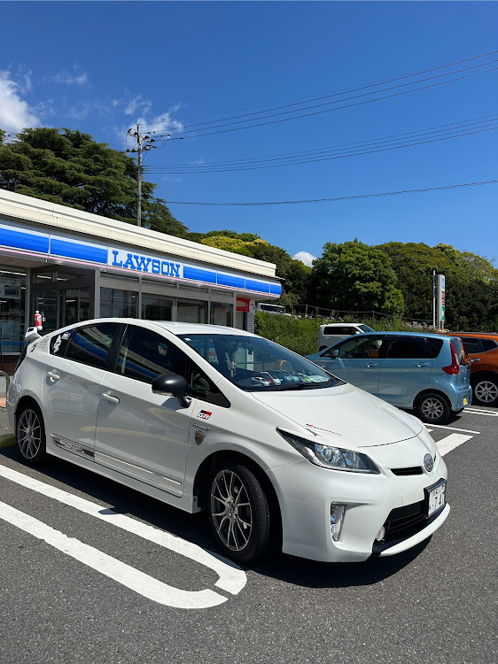 プリウスのドライブ・愛車・プリウス・priusに関するカスタム事例の投稿画像1枚目