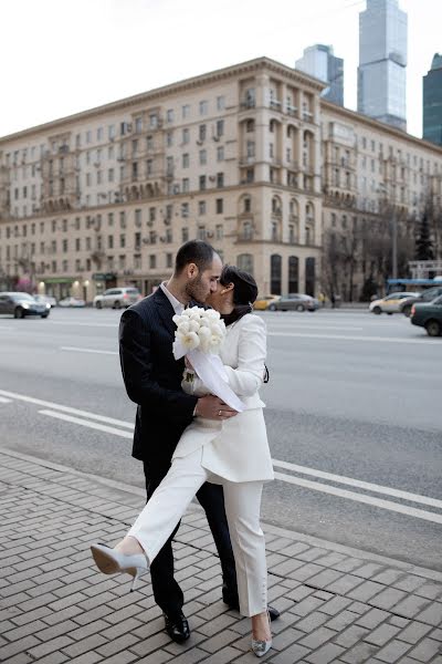 Fotografo di matrimoni Anya Bezyaeva (bezyaewa). Foto del 18 gennaio 2021