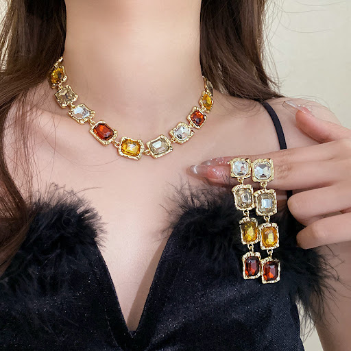 Title 1, Diamond Square Suit Necklace Fashion Stitching,...