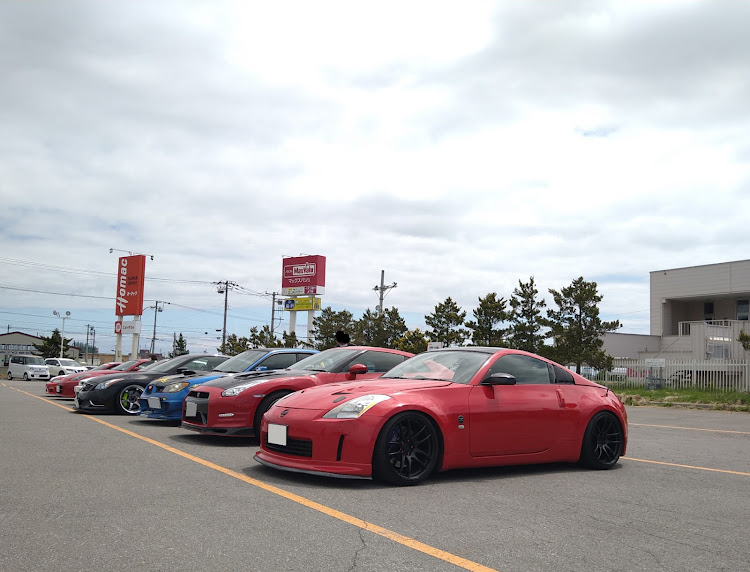 スカイラインクーペのフェアレディZ・低そうで低くない少し低い車・撮影会・ミーティング・函館に関するカスタム事例の投稿画像1枚目