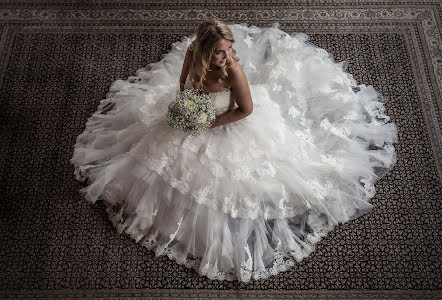 Wedding photographer Manola Van Leeuwe (manolavanleeuwe). Photo of 29 March 2017