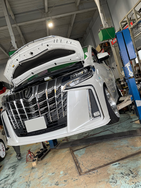 ノアのTAKUさんが投稿したカスタム事例の投稿画像1枚目