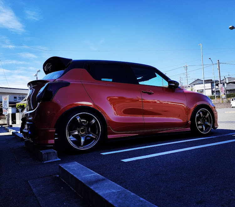 スイフトスポーツのzrx1200daeg・紅葉・ポッシュスーパーIGキットに関するカスタム事例の投稿画像1枚目