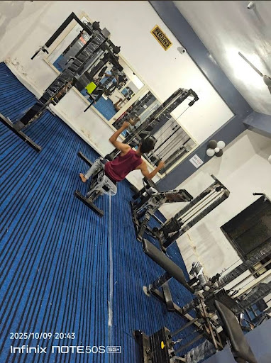 SR FITNESS ZONE — business photo 4