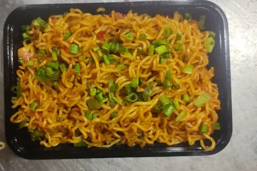 Veg Peri Peri Fried Maggi