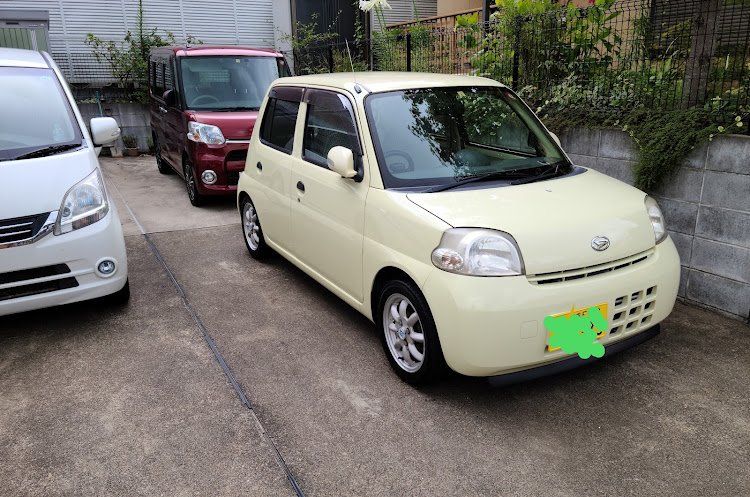 エッセのお盆休み最終日・DIY・洗車に関するカスタム事例の投稿画像1枚目