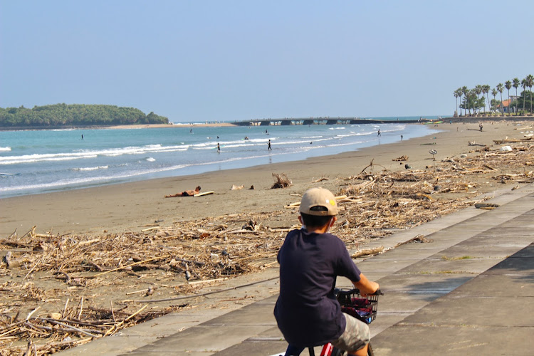 ジュークのジュークとジープ❓・サイクリングリベンジ・青島・美しいロケーション・ダンボー¿に関するカスタム事例の投稿画像15枚目