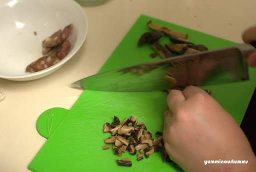 Chopped chinese mushrooms