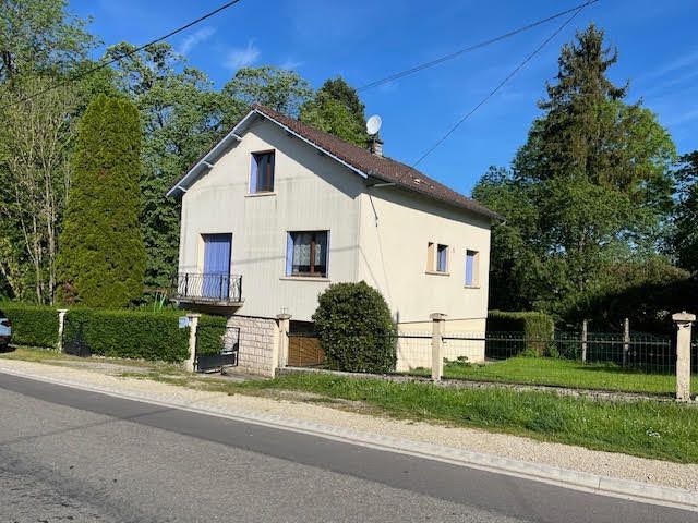 Vente maison 4 pièces 105 m² à Dombasle-en-Argonne (55120), 149 000 €