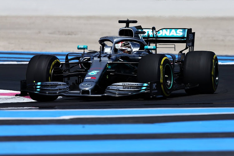 Lewis Hamilton of Great Britain driving the (44) Mercedes AMG Petronas F1 Team Mercedes W10 on track during practice for the F1 Grand Prix of France at Circuit Paul Ricard on June 21, 2019 in Le Castellet, France.