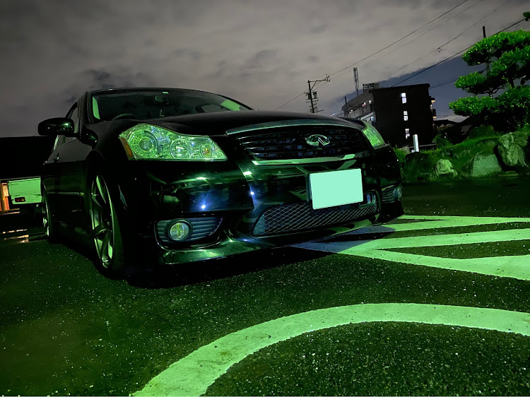 フーガの残暑お見舞い申し上げます・はじめまして。初投稿です。に関するカスタム事例の投稿画像1枚目