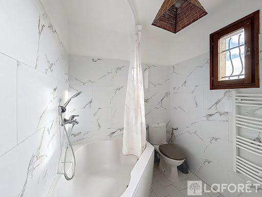 Villa avec jardin et terrasse 5