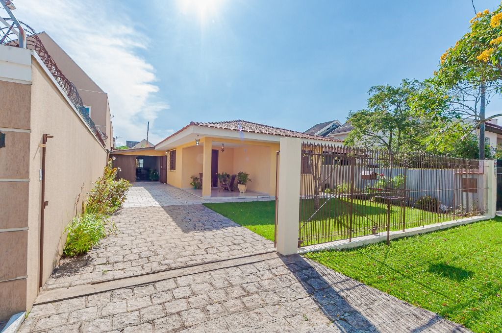 Casas à venda Colônia Antônio Prado