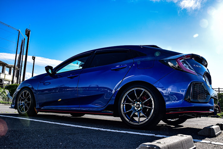 シビックのFK7・C-HR・Mode-Nero・梅雨の晴れ間・初コラボ！！に関するカスタム事例の投稿画像4枚目