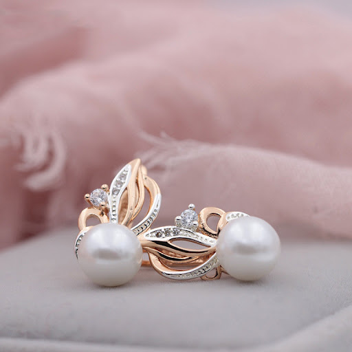 Title 5, Ladies Flame Rose Gold Shell Pearl Earrings, ad...