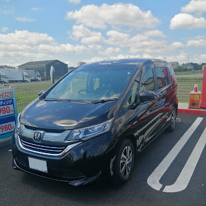フリード GB7