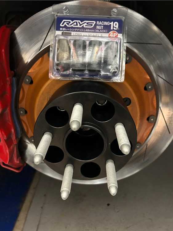 NISSAN GT-RのTOPSECRET・KUHL RACING・LB★WORKS・KSPエンジニアリング・ワイドスペーサーに関するカスタム事例の投稿画像4枚目
