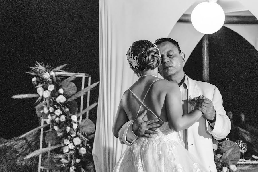 Fotografo di matrimoni Elvia Rodríguez (elviaphotolife). Foto del 27 febbraio 2023